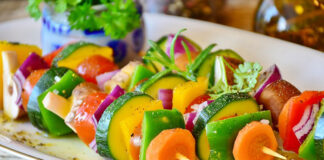 Przekąski na letnie przyjęcia