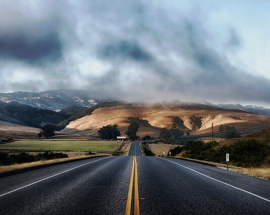 Czy we Włoszech są bramki na autostradzie?