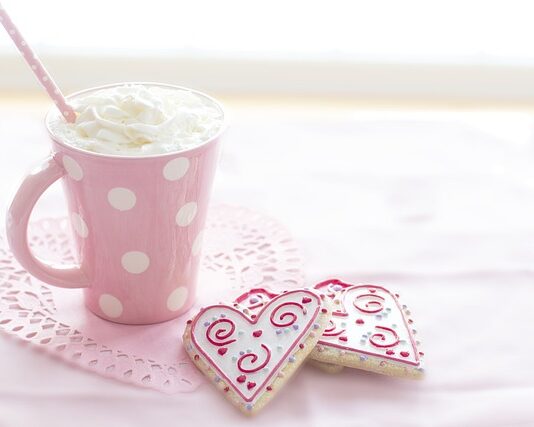 Co jest zdrowsze czekolada czy chipsy?