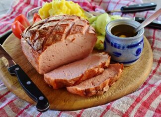 Czy gotować wątróbkę dla kota?