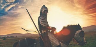 Czy żołnierz ma kajdanki?