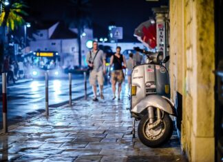 Jaki kapok na skuter wodny?