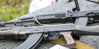 Jak można kupić kałasznikowa?