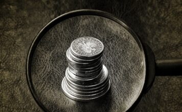 Czy prokurator ma broń służbowa?