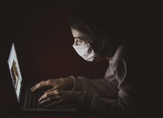 Na jaką odległość leci pocisk?